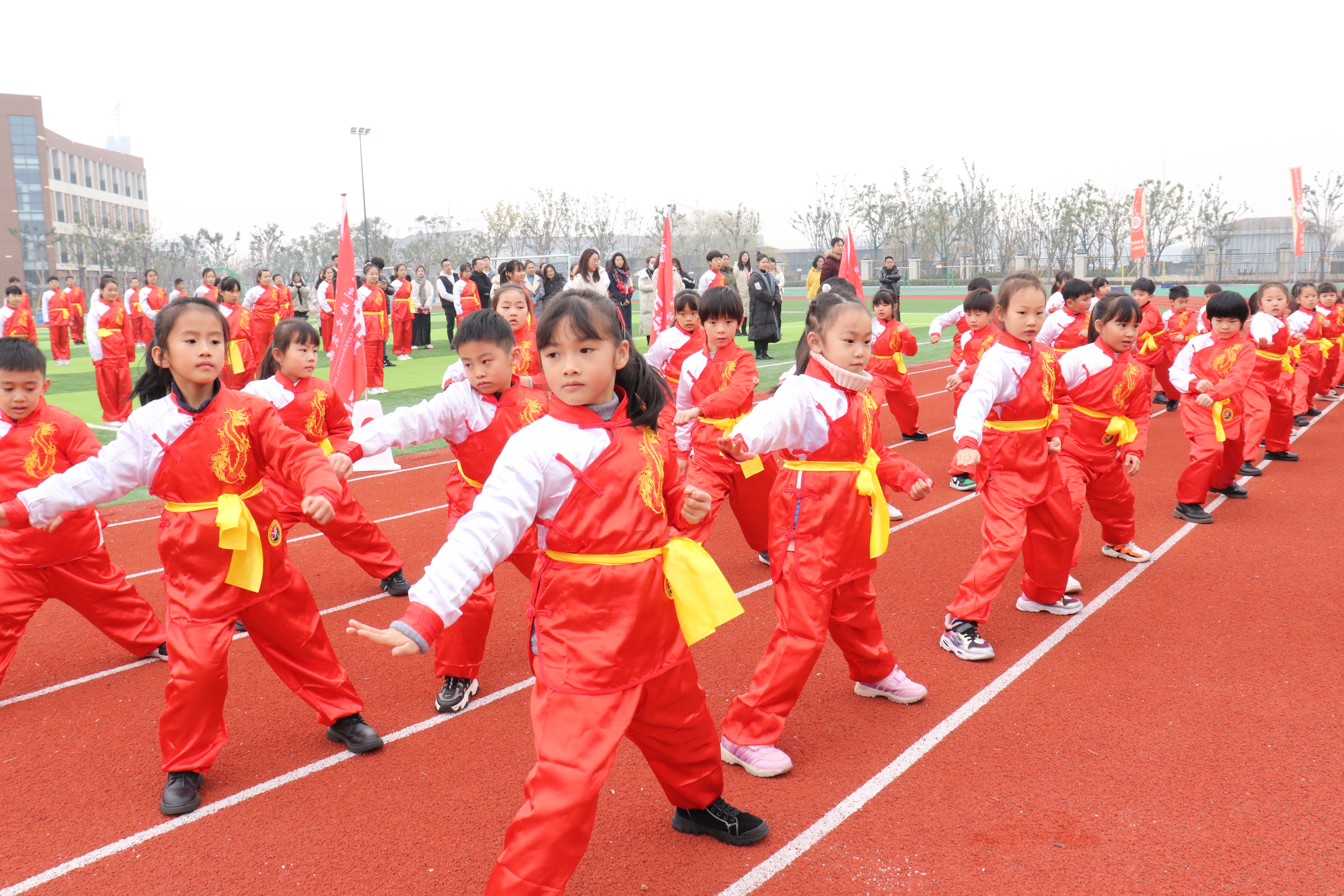 【陽光運動】魅力武術(shù)操 少年展風采——記湖州培文首屆武術(shù)操比賽