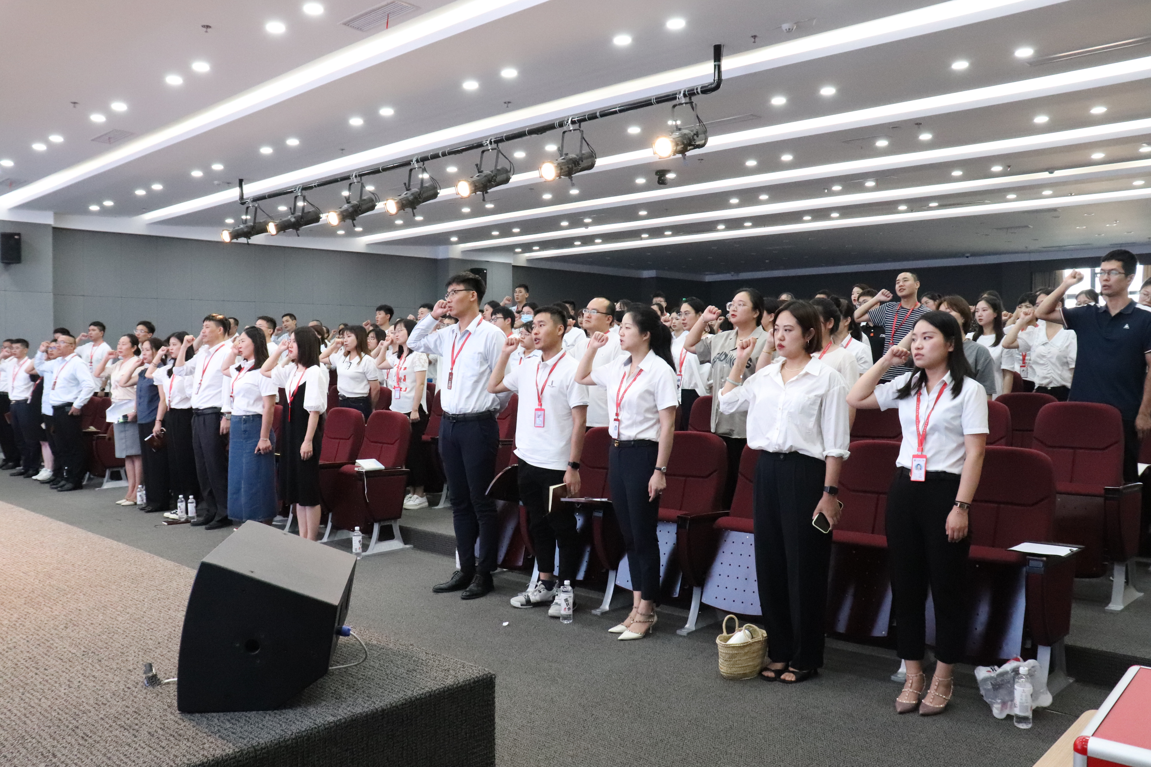校園廉潔倡議書——致湖州培文實驗學校全體家長的一封信